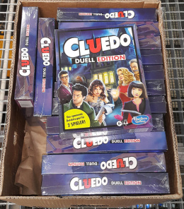 Cardboard Box Cluedo Board Game Rivals Edition 14 pieces